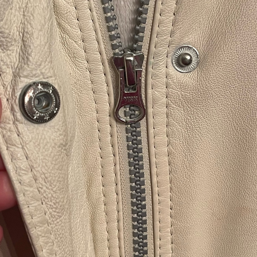 Danier Leather Cream Coat with Fur Trim - Picture 8 of 14